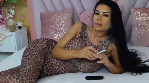 avamarya online show from April 11, 7:06 pm