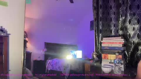 avangelinefunn99 online show from July 6, 2:06 am