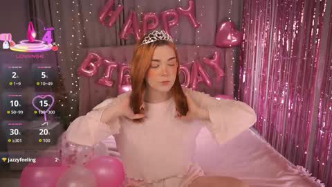  Ava  online show from December 17, 1:37 pm