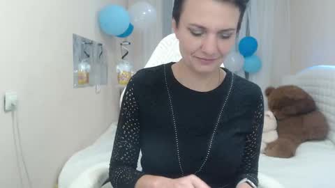 avasaturnian online show from September 30, 12:22 pm