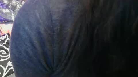 raven blue online show from April 29, 4:05 am