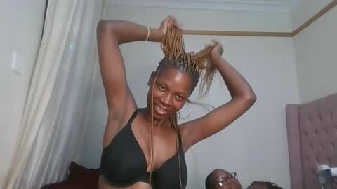 Avian online show from November 23, 2:36 am