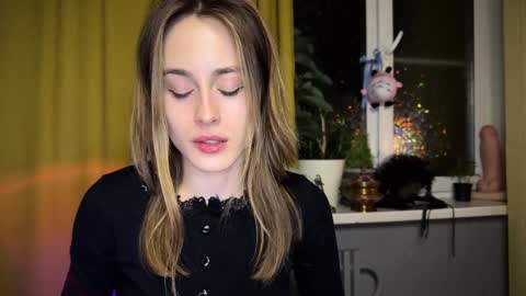 Aviva online show from December 23, 9:40 pm