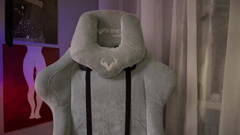 Aviva online show from February 3, 9:18 pm