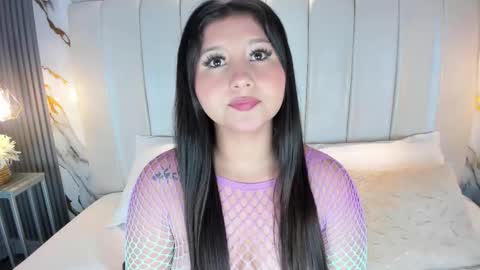 Snapshot of avymilton chatting on October 14, 11:35 am Avy online show from October 14, 11:35 am