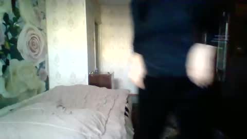 awesomeladyy online show from January 11, 8:33 am