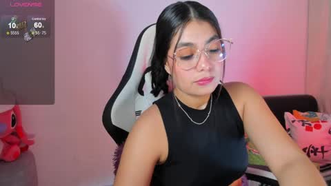 Aylen online show from June 5, 1:42 am