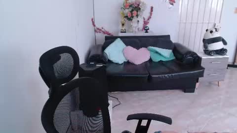 Aylin online show from July 16, 6:56 pm