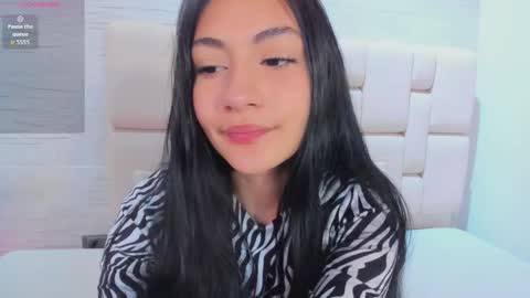 ayllin  online show from November 24, 12:40 pm