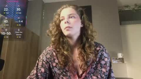 Ayreen Moore online show from June 7, 7:21 pm