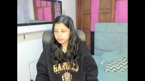 Aysha online show from May 9, 4:25 am