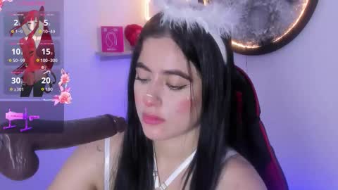 ayshel_lira online show from November 13, 1:43 pm