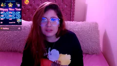 Snapshot of azamy_12 chatting on January 8, 8:06 am Amanda online show from January 8, 8:06 am