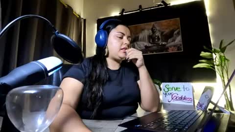 Goddess Azara online show from June 10, 6:17 pm
