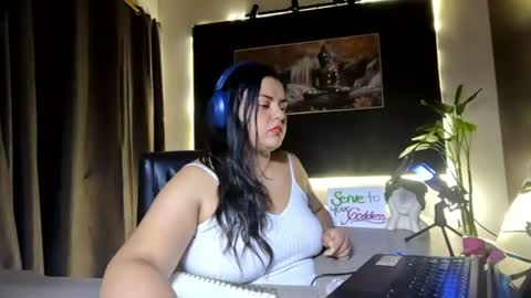 Goddess Azara online show from June 12, 10:07 pm