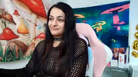 Azucena R online show from July 1, 3:55 pm