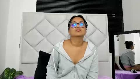 azul_moon online show from July 27, 4:31 am