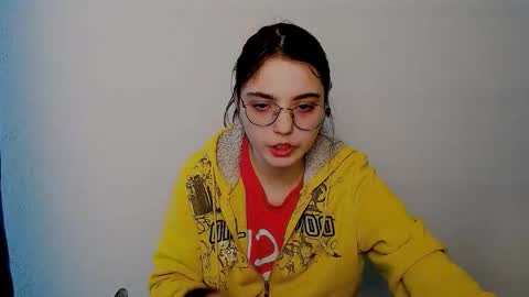 azumi_chan_ online show from January 16, 9:38 am