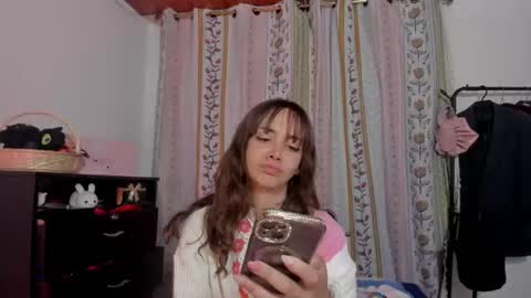 azumi saan online show from June 25, 2:44 am