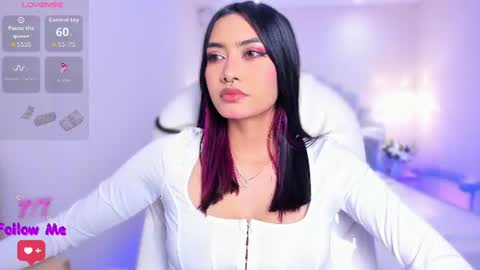 Azura online show from June 19, 8:12 pm