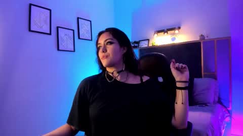 Azurra  online show from January 7, 8:56 pm