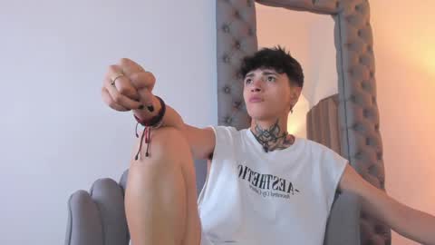Anny online show from May 1, 3:43 am