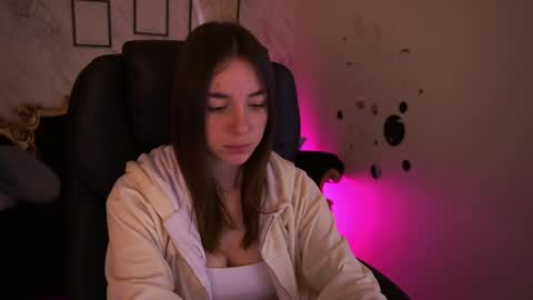Babe online show from May 2, 6:39 am