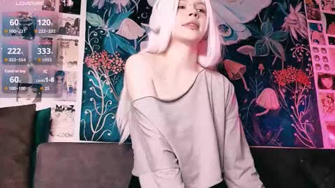 Snapshot of babe_moister chatting on October 5, 5:56 am babe_moister online show from October 5, 5:56 am
