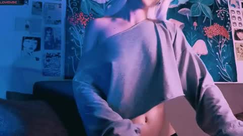 Snapshot of babe_moister chatting on September 10, 9:42 am babe_moister online show from September 10, 9:42 am