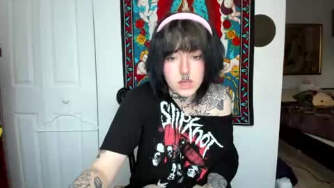 babee online show from July 11, 12:32 am