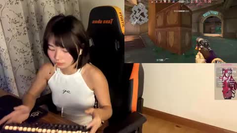 Jialyn online show from February 18, 6:28 pm