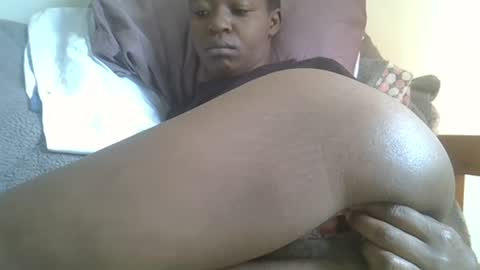 Snapshot of baby_facii chatting on February 21, 8:06 am baby_facii online show from February 21, 8:06 am