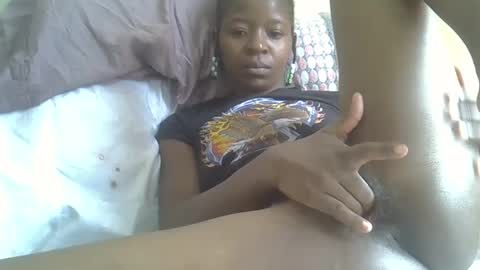 Snapshot of baby_facii chatting on February 1, 8:08 am baby_facii online show from February 1, 8:08 am