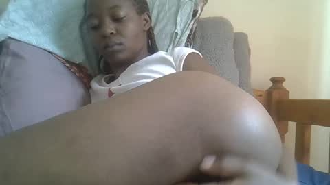 Snapshot of baby_facii chatting on March 9, 10:19 am baby_facii online show from March 9, 10:19 am