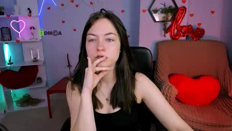 baby online show from March 5, 7:04 am