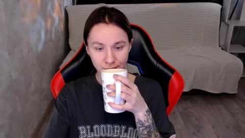 baby_kitte online show from December 2, 3:30 am