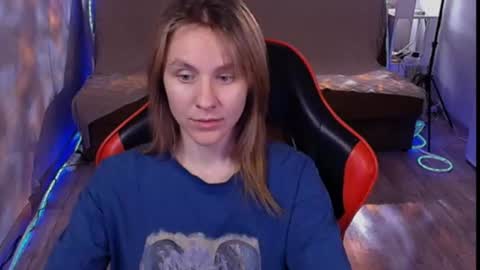 baby_kitte online show from June 26, 6:58 am
