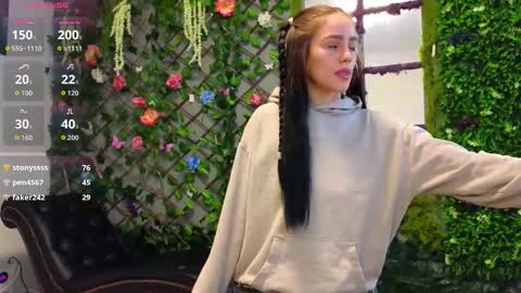 Snapshot of baby_nyco chatting on October 6, 8:35 pm Baby Nico online show from October 6, 8:35 pm