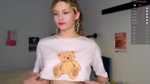 Ruth online show from September 30, 8:46 pm