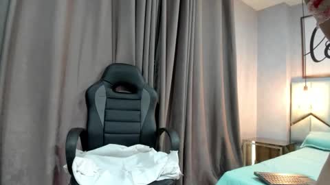 Snapshot of babyangel18_ chatting on February 17, 1:44 pm ANGEL online show from February 17, 1:44 pm