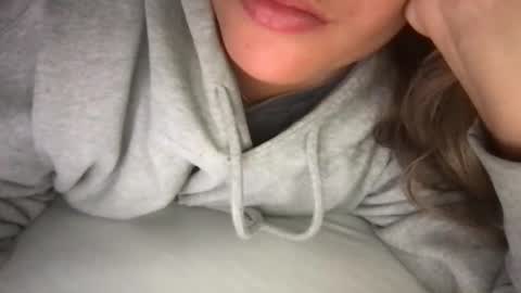 babyhoney333 online show from May 23, 9:57 pm