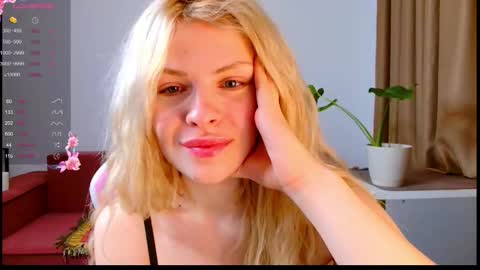 Lilly 3 online show from March 5, 9:54 pm