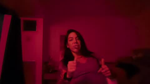 Alexis Paige online show from June 24, 5:39 am
