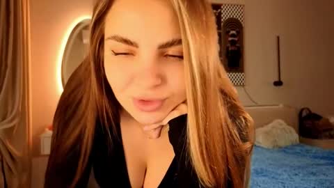 JOIN FAN CLUB TO GET MY CONTENT FOR FREE  online show from November 6, 8:09 am