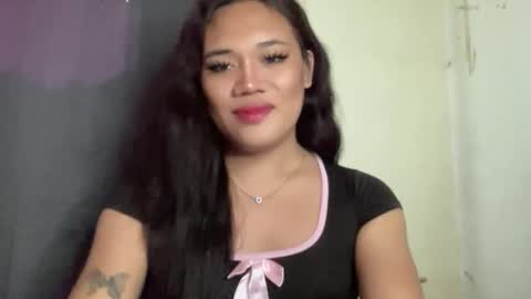 AMARA - FOLLOW ME AND THUMBS UP online show from March 15, 12:01 am