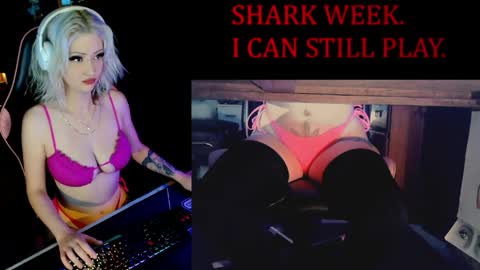 badd0ll online show from May 24, 6:40 pm