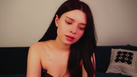 Hello my name is Ariella online show from July 26, 4:48 pm