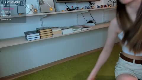 Kira online show from March 9, 2:15 am