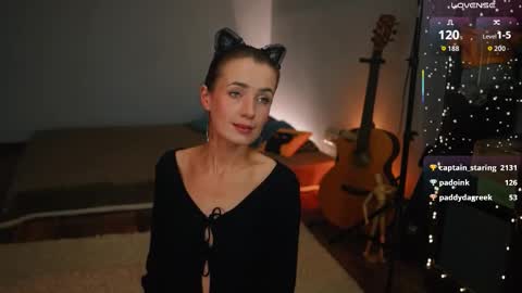 Ellen and  online show from September 27, 6:15 pm