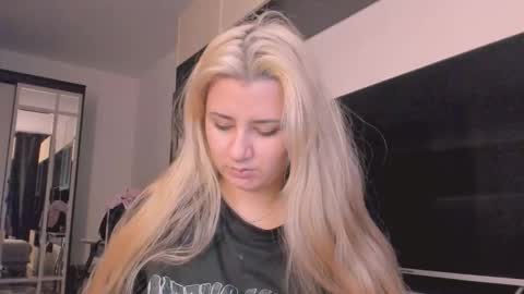 barbarasiren online show from November 6, 3:34 am